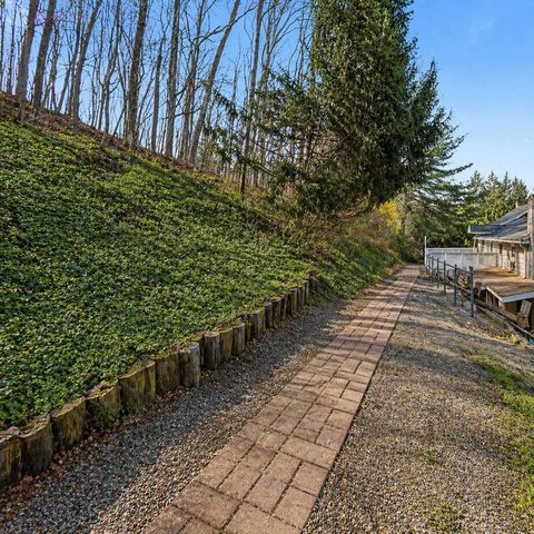 6381 GLATFELTERS STATION RD, Seven Valleys, PA 17360