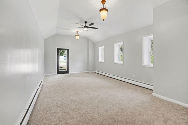 6381 GLATFELTERS STATION RD, Seven Valleys, PA 17360