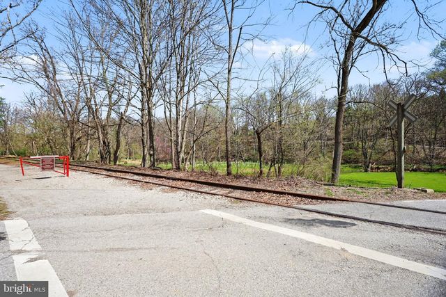 6381 GLATFELTERS STATION RD, Seven Valleys, PA 17360