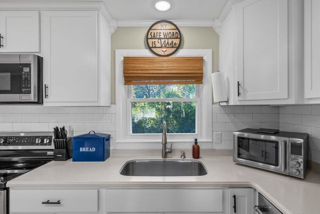 302 Depot St, E, Greenville, KY 42345