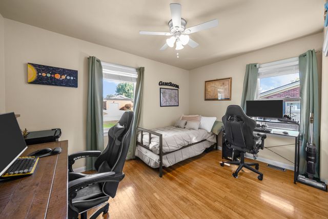 302 Depot St, E, Greenville, KY 42345