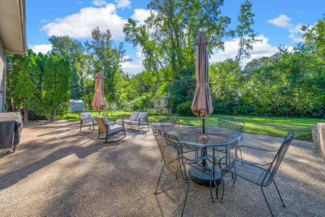 302 Depot St, E, Greenville, KY 42345