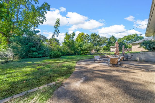 302 Depot St, E, Greenville, KY 42345