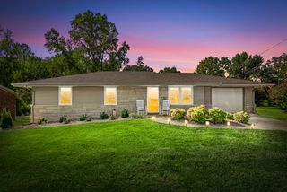 302 Depot St, E, Greenville, KY 42345