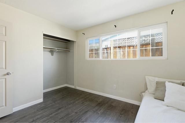 4062 Lewis St, Oceanside, CA 92056