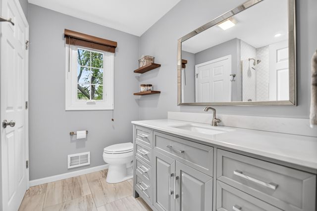 5141 Lewsinda Avenue, Kalamazoo, MI 49009