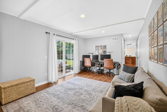 5141 Lewsinda Avenue, Kalamazoo, MI 49009