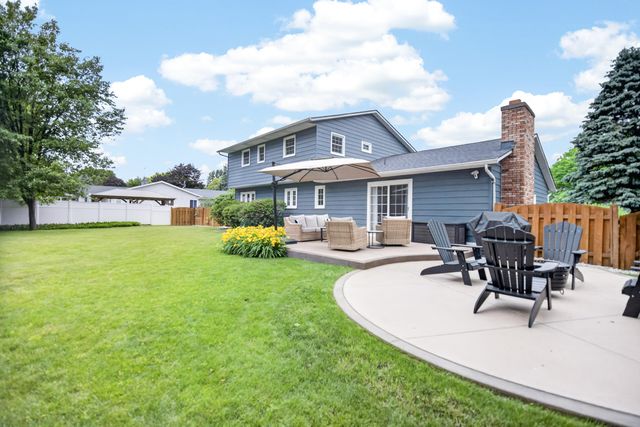 5141 Lewsinda Avenue, Kalamazoo, MI 49009