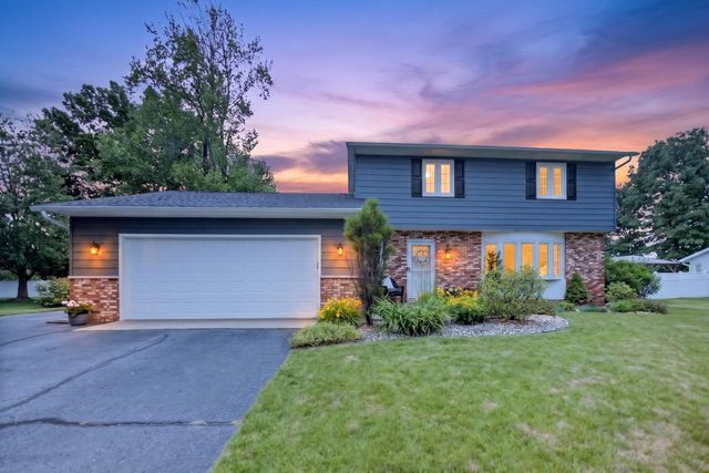 5141 Lewsinda Avenue, Kalamazoo, MI 49009