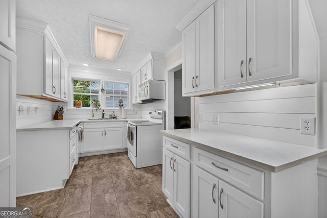 3246 Old Jackson Road, Locust Grove, GA 30248