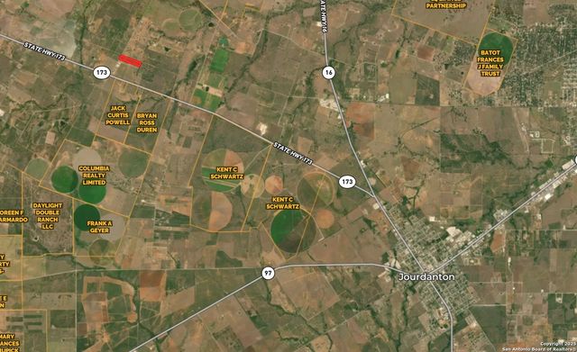 12 AC CR 307, Jourdanton, TX 78026