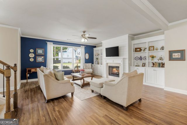 5200 Parkwood Drive, Flowery Branch, GA 30542