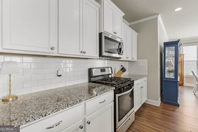 5200 Parkwood Drive, Flowery Branch, GA 30542