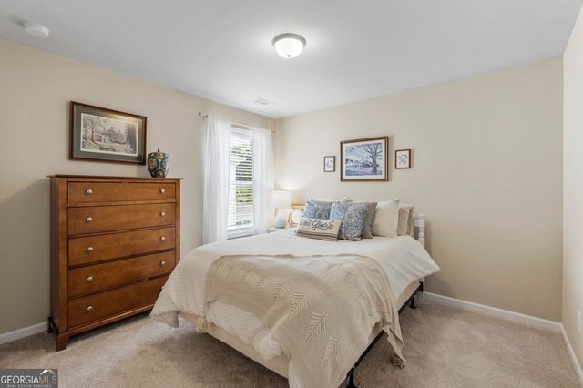 5200 Parkwood Drive, Flowery Branch, GA 30542