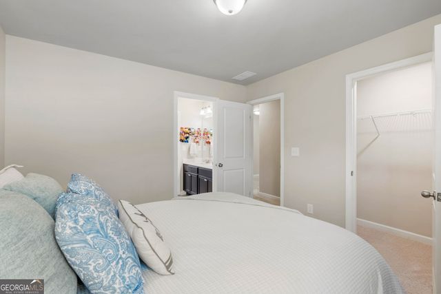 5200 Parkwood Drive, Flowery Branch, GA 30542