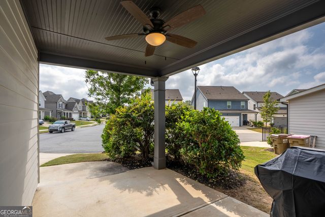 5200 Parkwood Drive, Flowery Branch, GA 30542