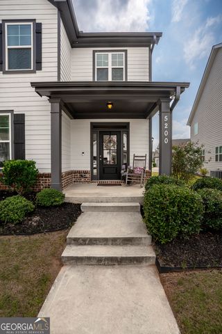 5200 Parkwood Drive, Flowery Branch, GA 30542