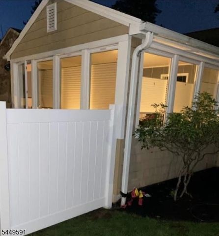 12 Nottingham Rd, West Orange Twp., NJ 07052