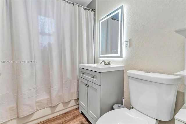 1030 NW 141st St, Miami, FL 33168