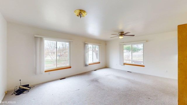 24091 Eastwood Street, Oak Park, MI 48237