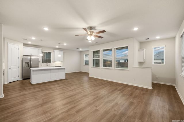 2038 FLAMETREE AVE, New Braunfels, TX 78132