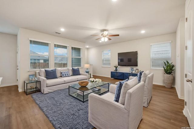 2038 FLAMETREE AVE, New Braunfels, TX 78132