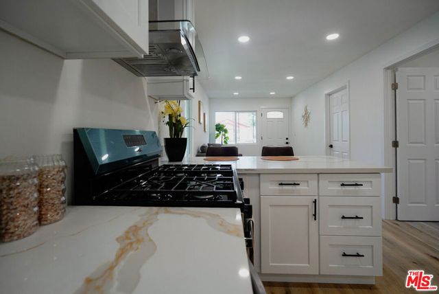 9607 Evers Avenue, Los Angeles, CA 90002