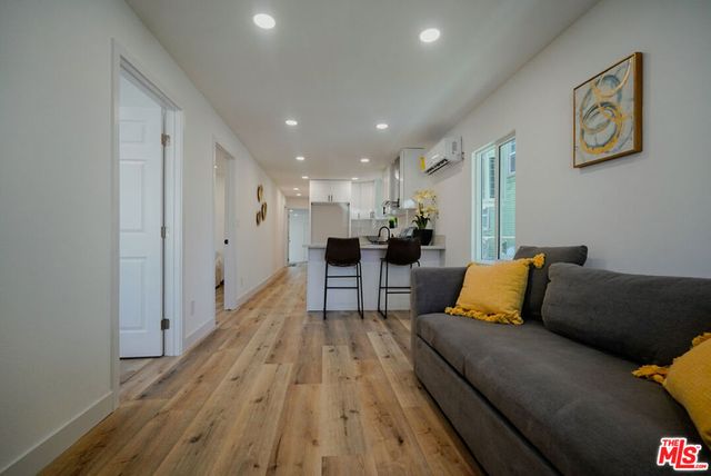 9607 Evers Avenue, Los Angeles, CA 90002