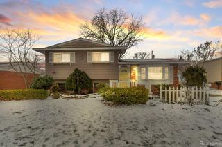 35759 Somerset Street, Westland, MI 48186