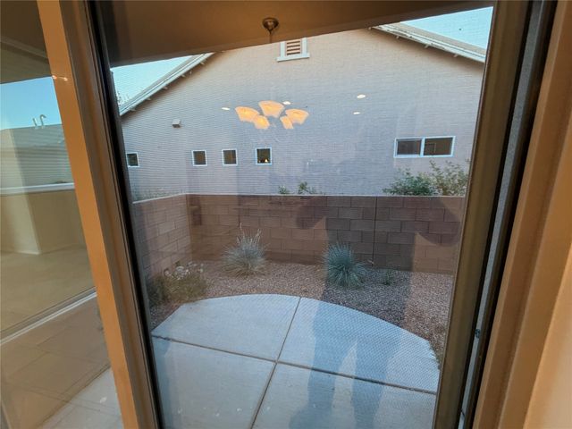 17 Paseo Luna Blanca, Santa Fe, NM 87508