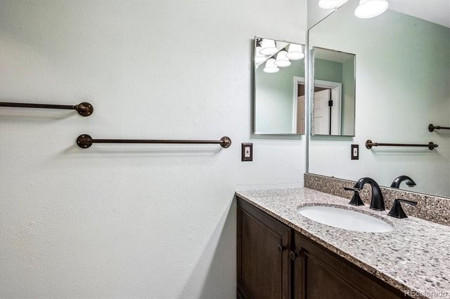 4720 S Dudley Street 11, Littleton, CO 80123