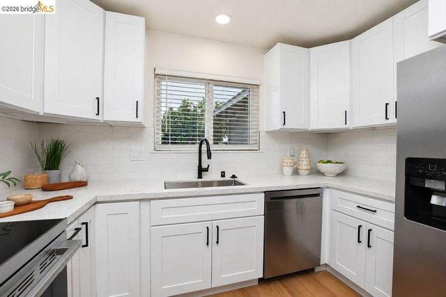 187 Atherton Ave, Pittsburg, CA 94565