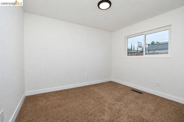187 Atherton Ave, Pittsburg, CA 94565