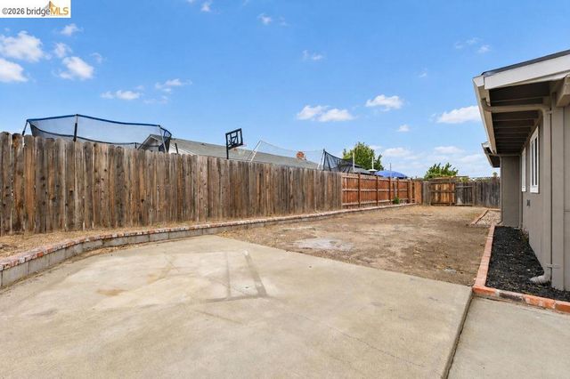 187 Atherton Ave, Pittsburg, CA 94565