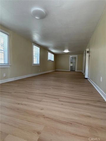 1084 W 14th Street, San Bernardino, CA 92411