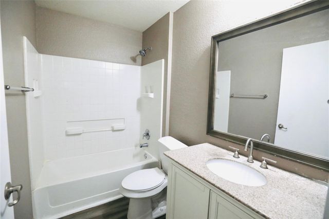 5621 Abby Ann LN, Austin, TX 78747