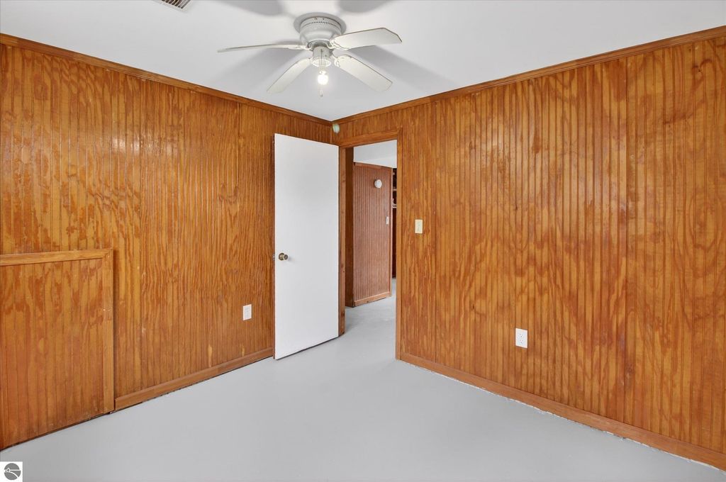 Image 27 of property listing at 604 S Rockingham Avenue, Alma, MI 48801