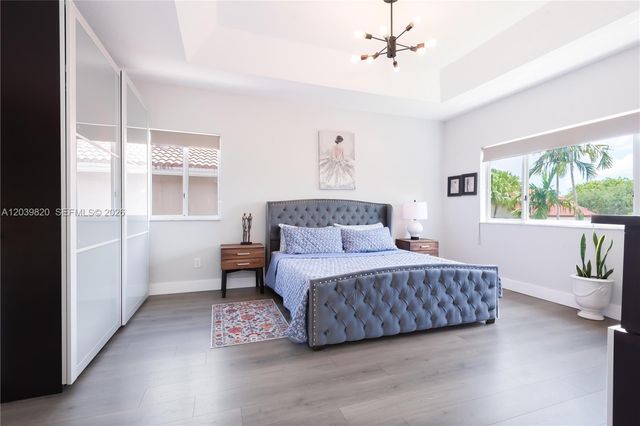 5853 NW 111th Avenue, Doral, FL 33178