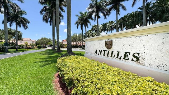 5853 NW 111th Avenue, Doral, FL 33178