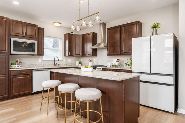 116 Maple Crest Drive, Lewis Center, OH 43035