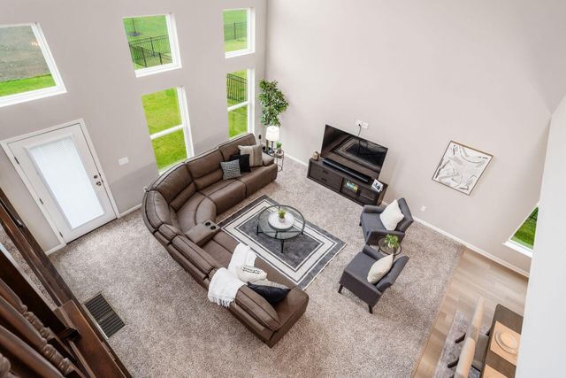 116 Maple Crest Drive, Lewis Center, OH 43035