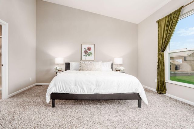 116 Maple Crest Drive, Lewis Center, OH 43035