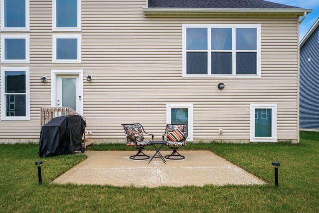 116 Maple Crest Drive, Lewis Center, OH 43035