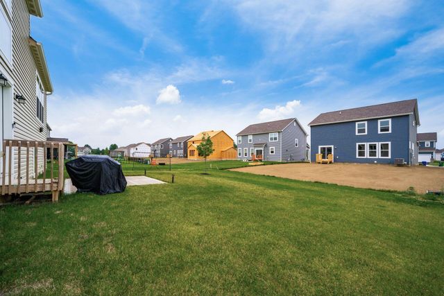 116 Maple Crest Drive, Lewis Center, OH 43035