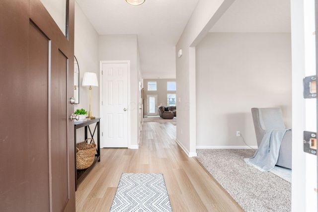 116 Maple Crest Drive, Lewis Center, OH 43035