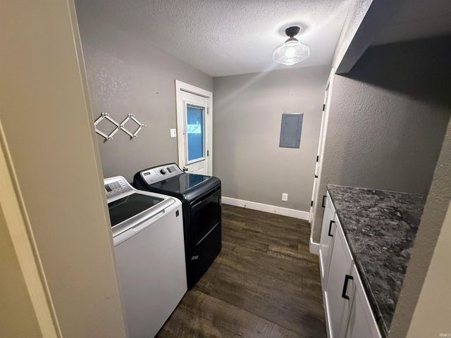 103 N Main Street, Cannelburg, IN 47519