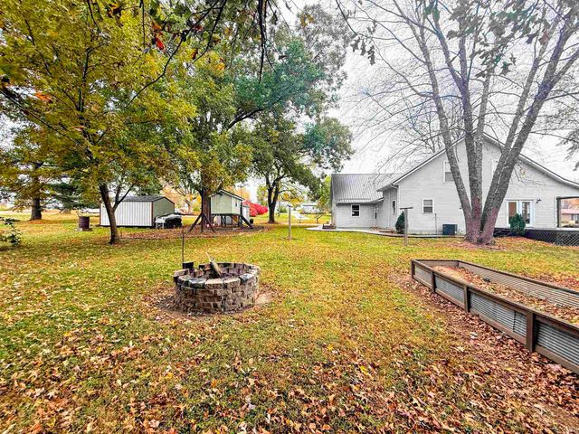 103 N Main Street, Cannelburg, IN 47519