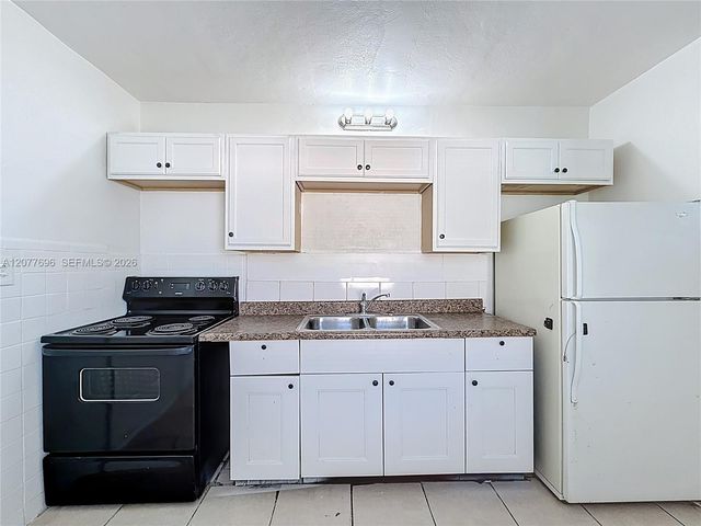 2419 NW 6th Court, Pompano Beach, FL 33069