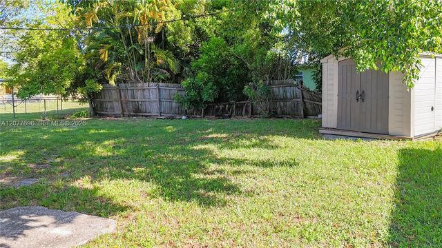 2419 NW 6th Court, Pompano Beach, FL 33069
