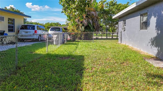 2419 NW 6th Court, Pompano Beach, FL 33069